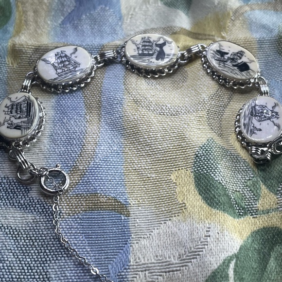 Vintage Silver Ship Charm Bracelet - Picture 1 of 7